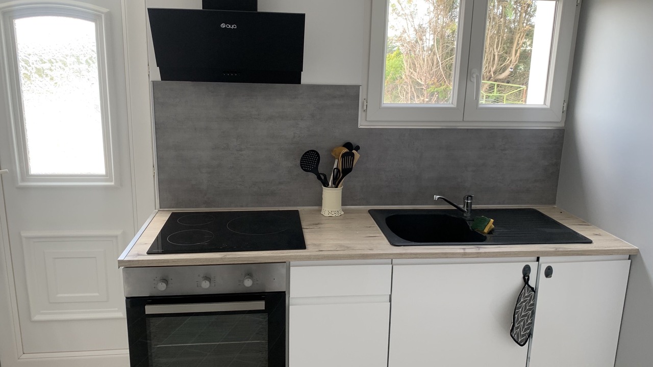 Photo of Kitchen in Port-des-Barques