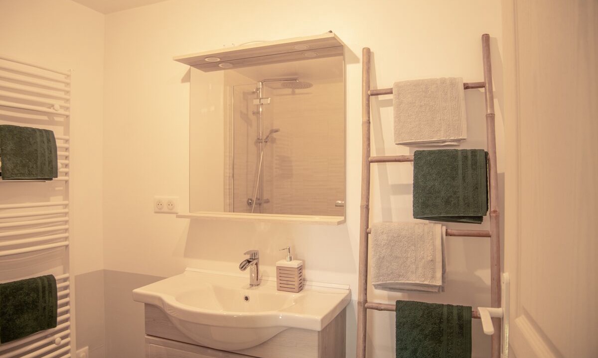 Photo of Bathroom in Bayac