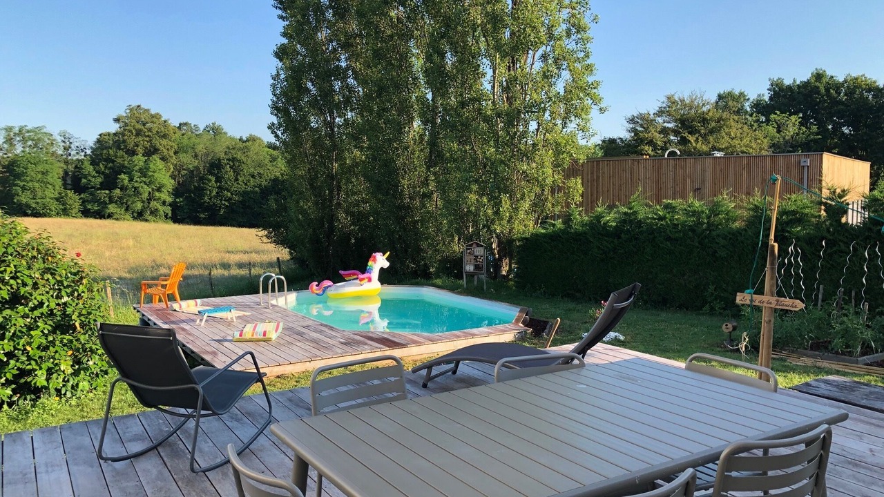 Photo of Outdoor in Cenac