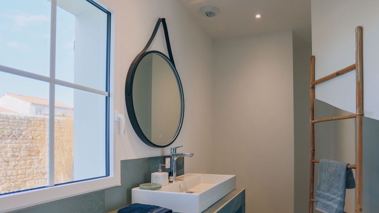 Photo of Bathroom in Rivedoux-Plage