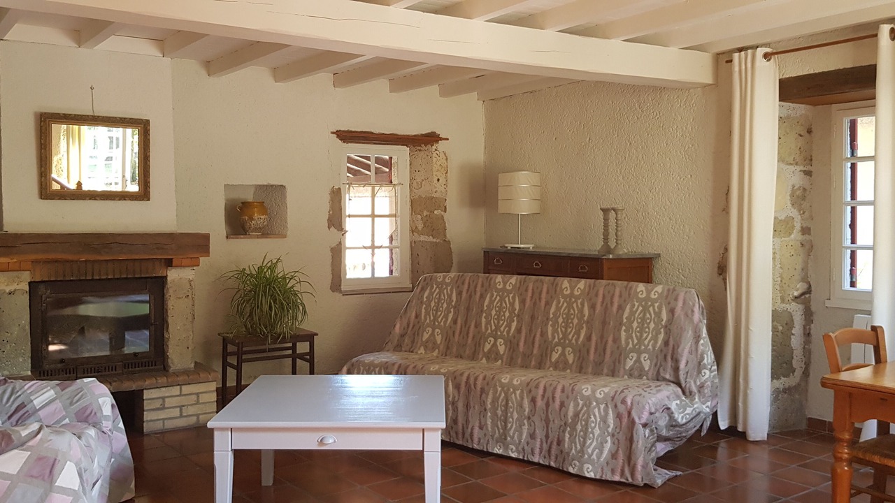 Photo of Livingroom in Clermont-Dessous