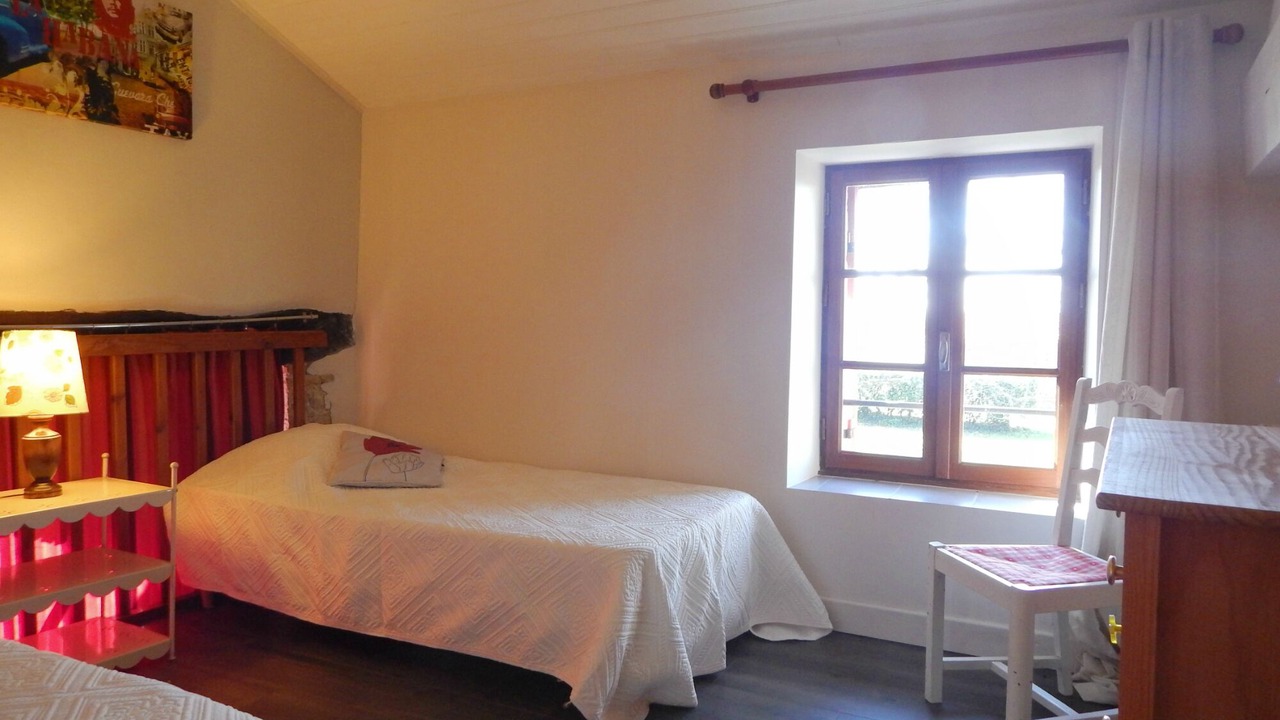 Photo of Bedroom in Clermont-Dessous