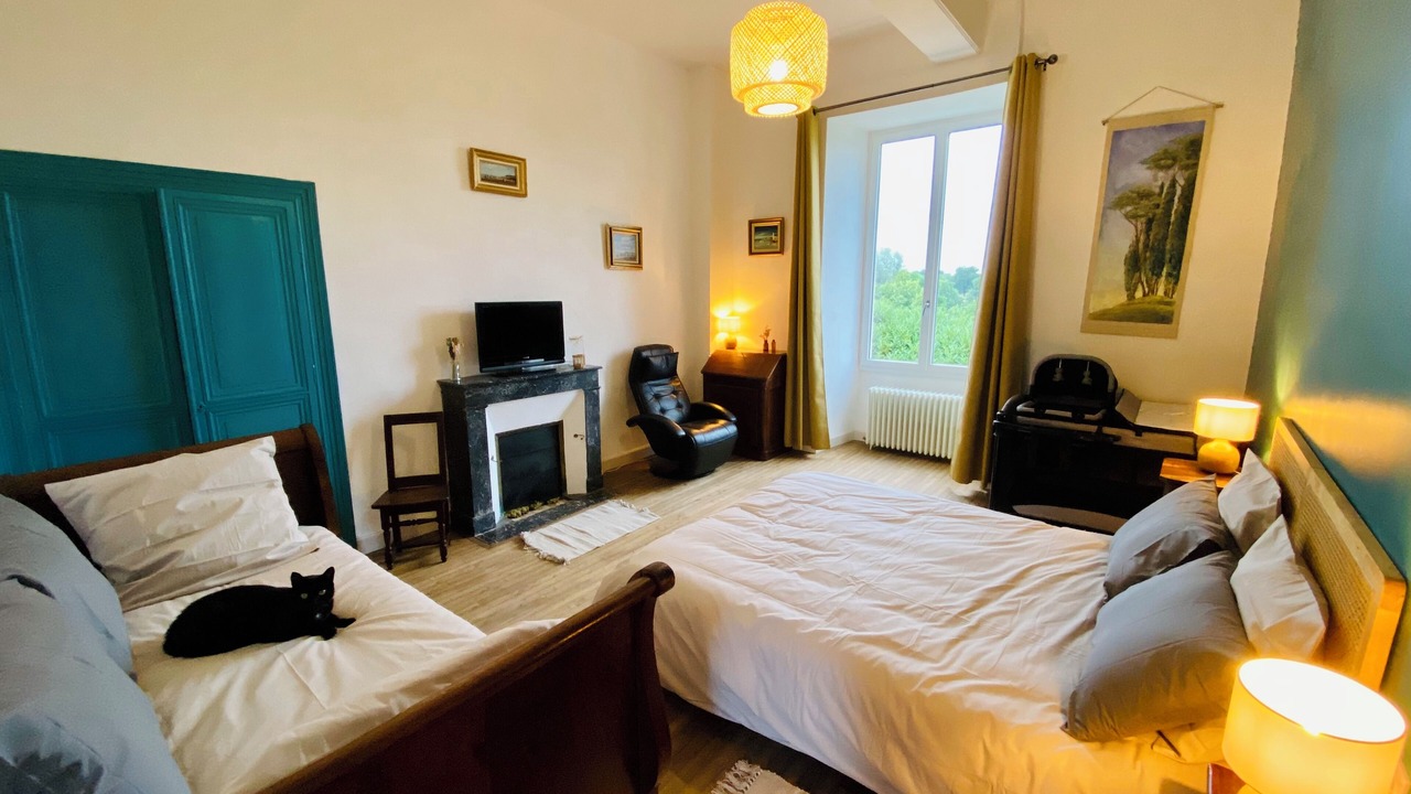 Photo of Bedroom in Alloue
