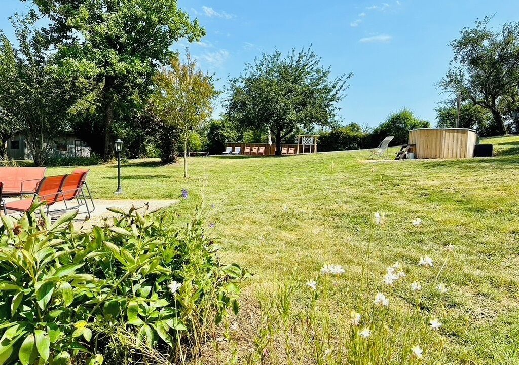Photo of Outdoor in Alloue