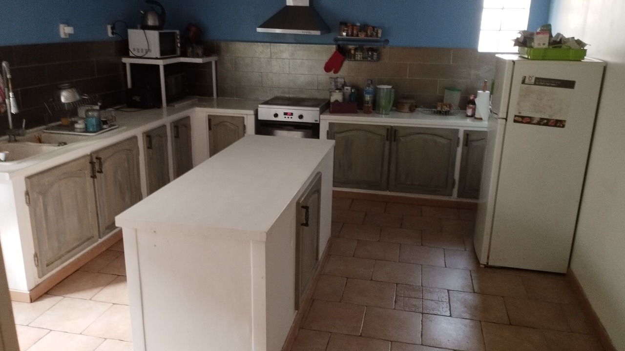 Photo of Kitchen in Saint-Andre-de-Cubzac