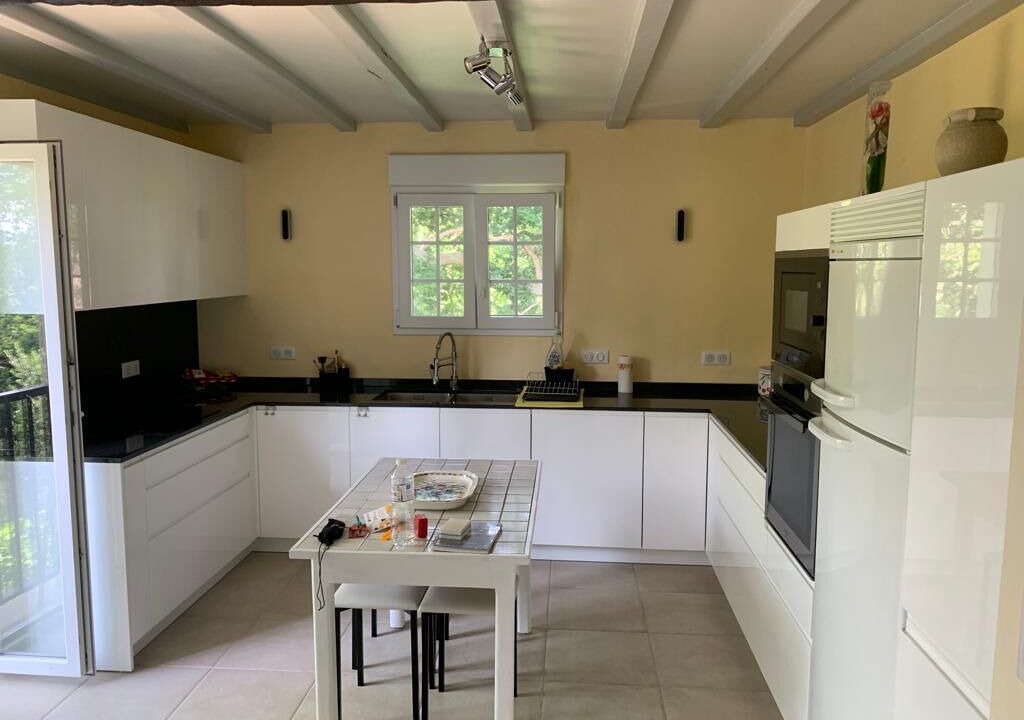 Photo of Kitchen in Sare