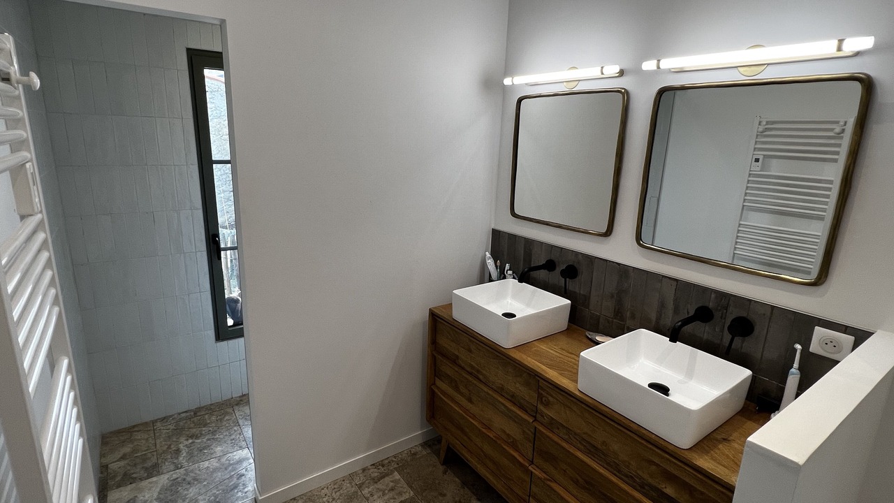 Photo of Bathroom in Dompierre-sur-Mer
