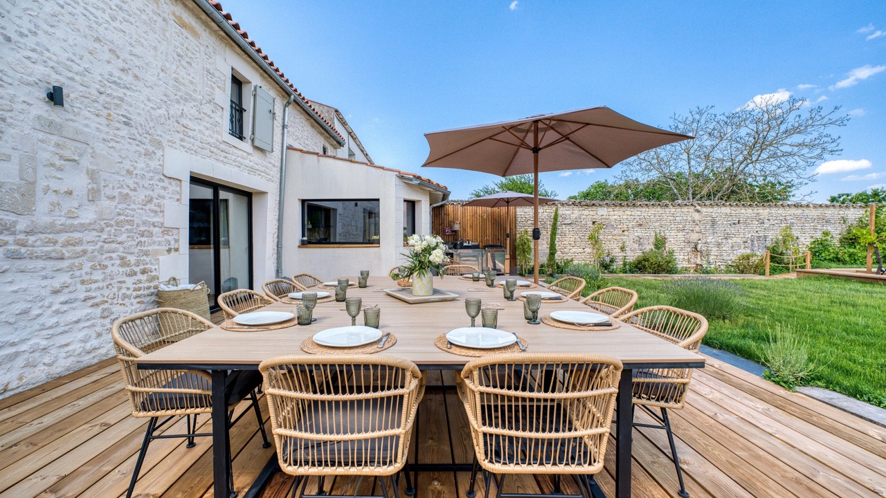 Photo of Outdoor in Thaire