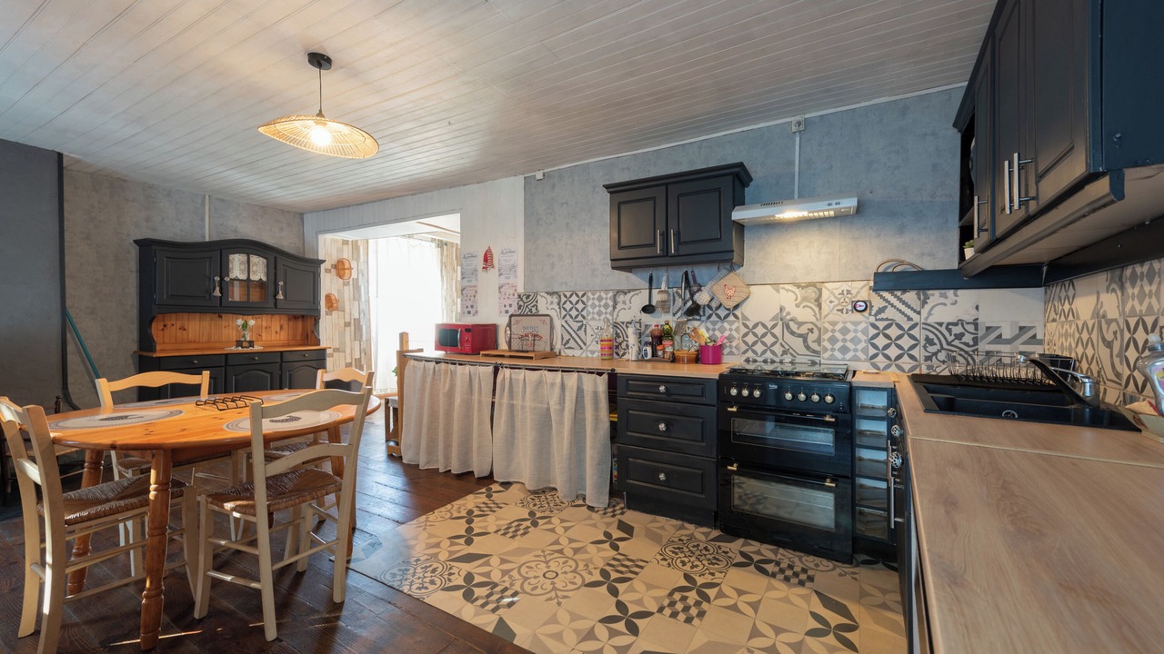 Photo of Kitchen in Escot
