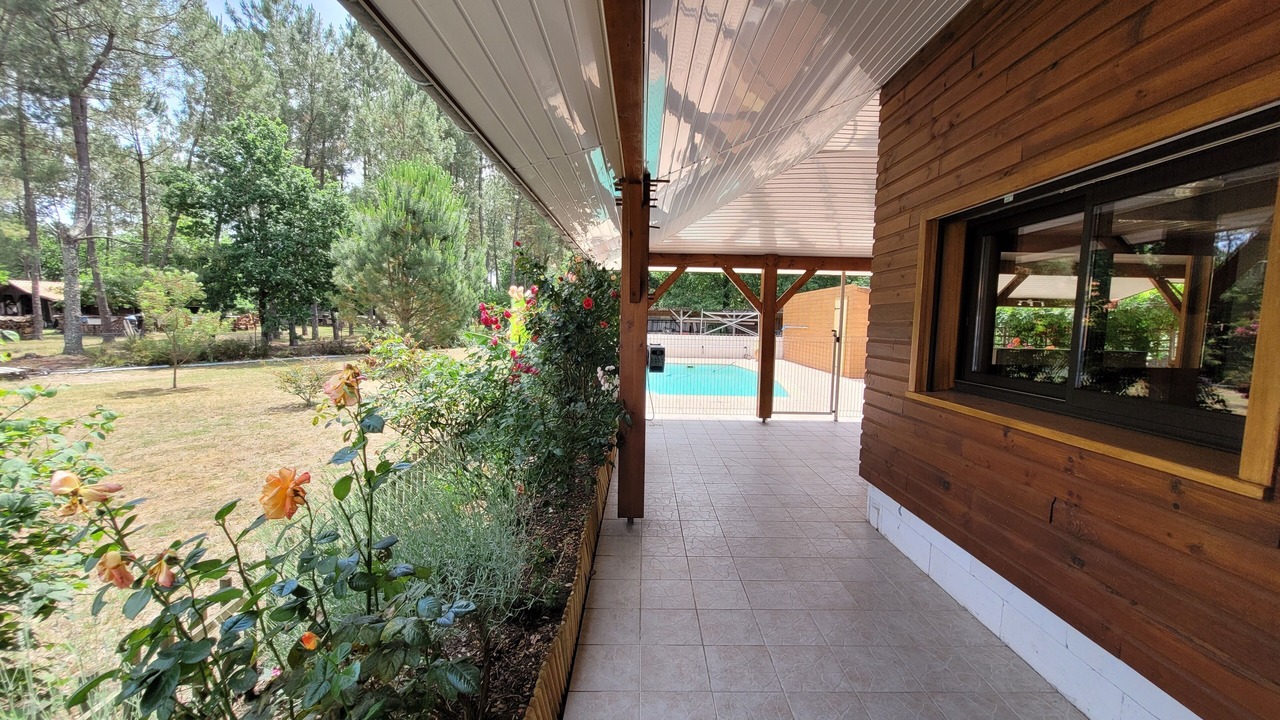 Photo of Outdoor in Escource