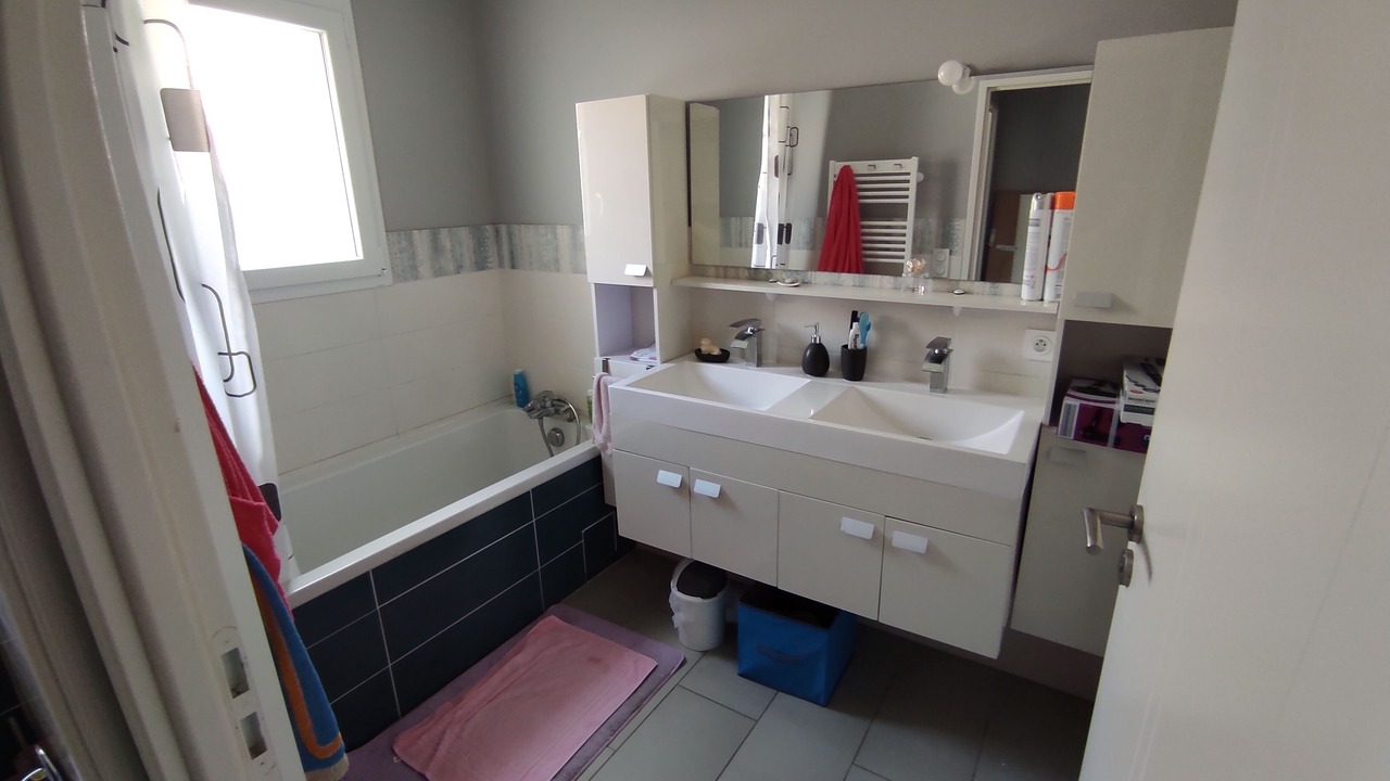 Photo of Bathroom in Parentis-en-Born