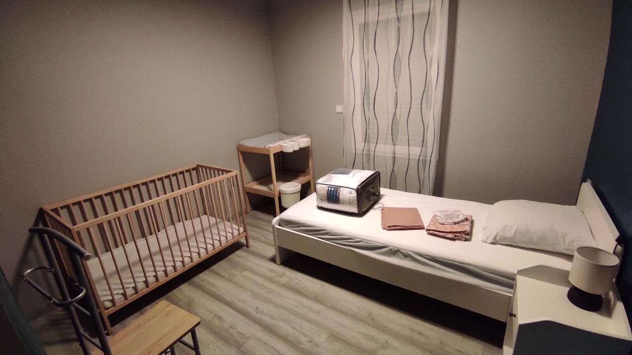 Photo of Bedroom in Parentis-en-Born