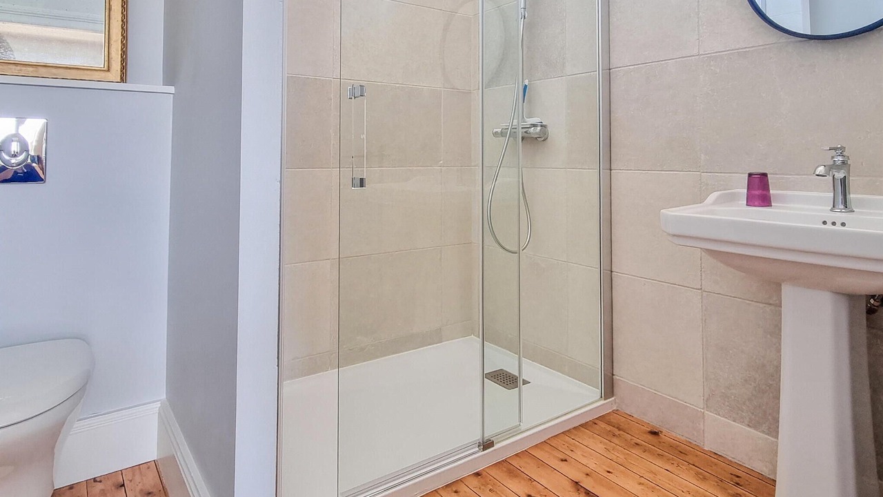 Photo of Bathroom in Etaules