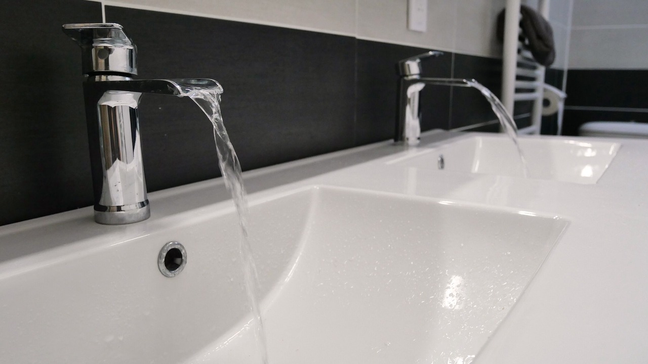 Photo of Bathroom in Jaunay-Clan