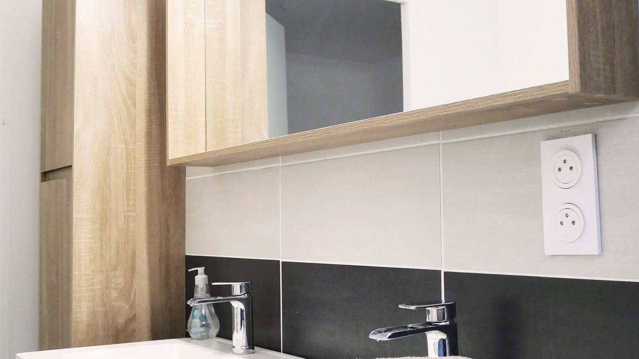 Photo of Bathroom in Jaunay-Clan
