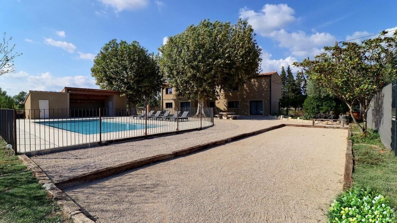 Photo of Outdoor in Maillane