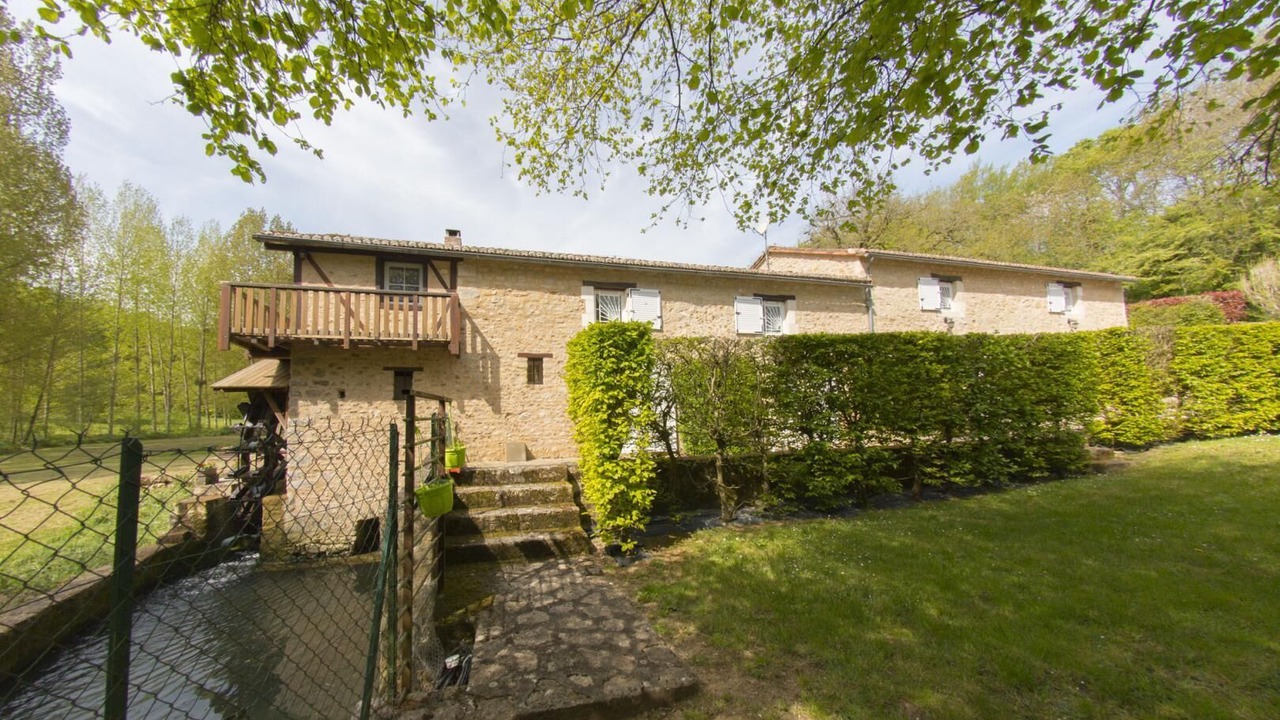 Photo of Outdoor in Chalandray