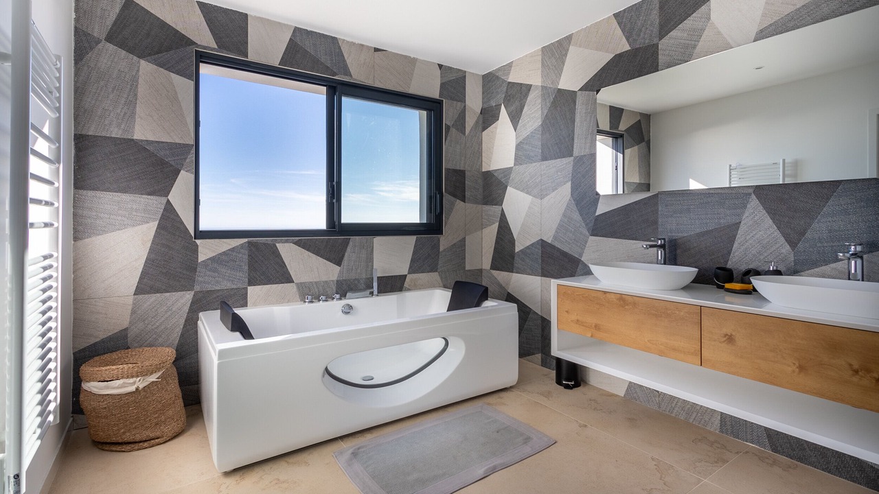 Photo of Bathroom in Carqueiranne