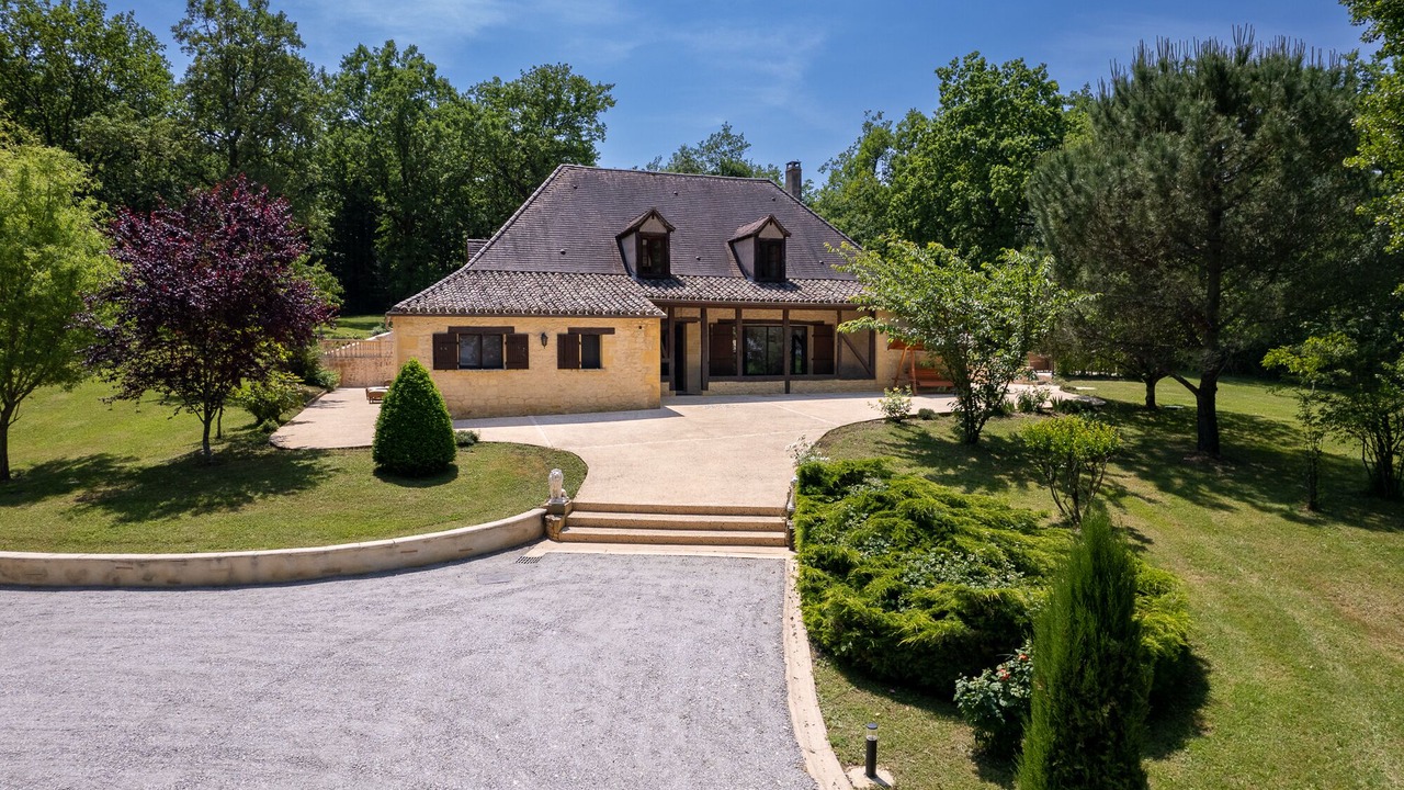Photo of Outdoor in Rampieux