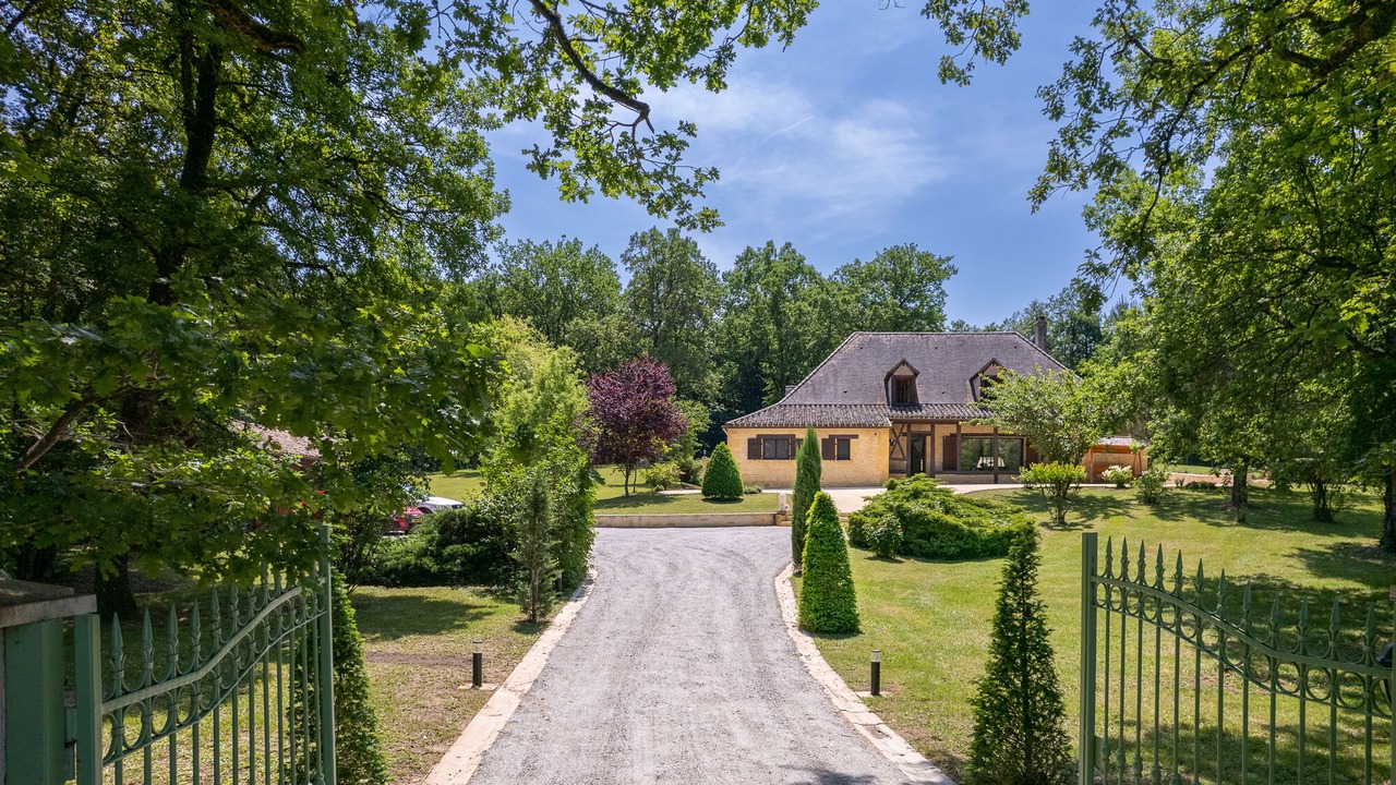 Photo of Outdoor in Rampieux
