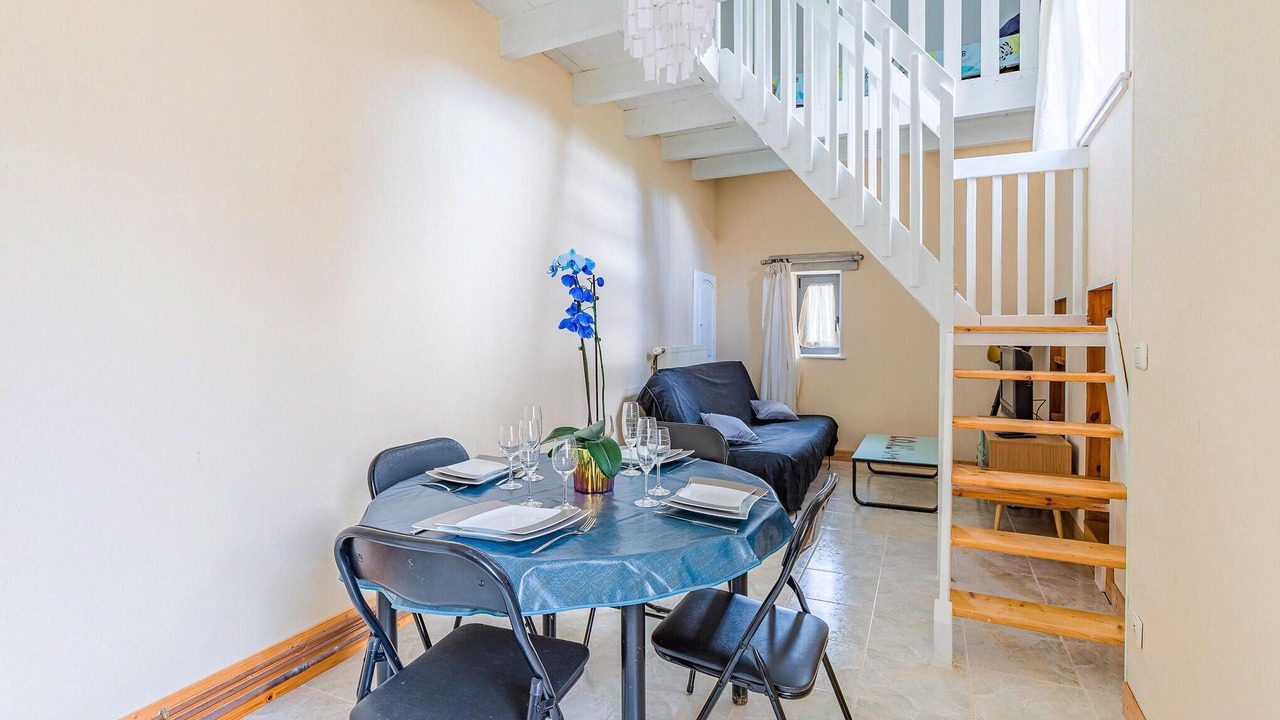 Photo of Bedroom in Avanton
