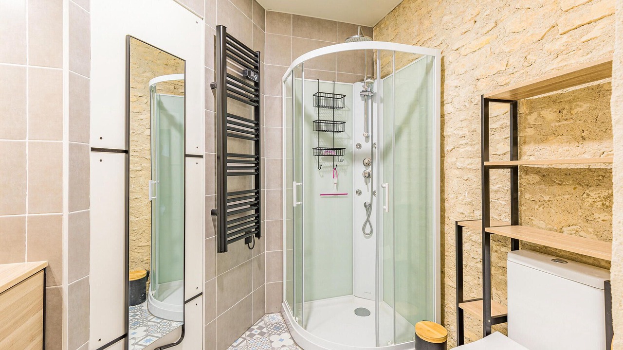Photo of Bathroom in Avanton