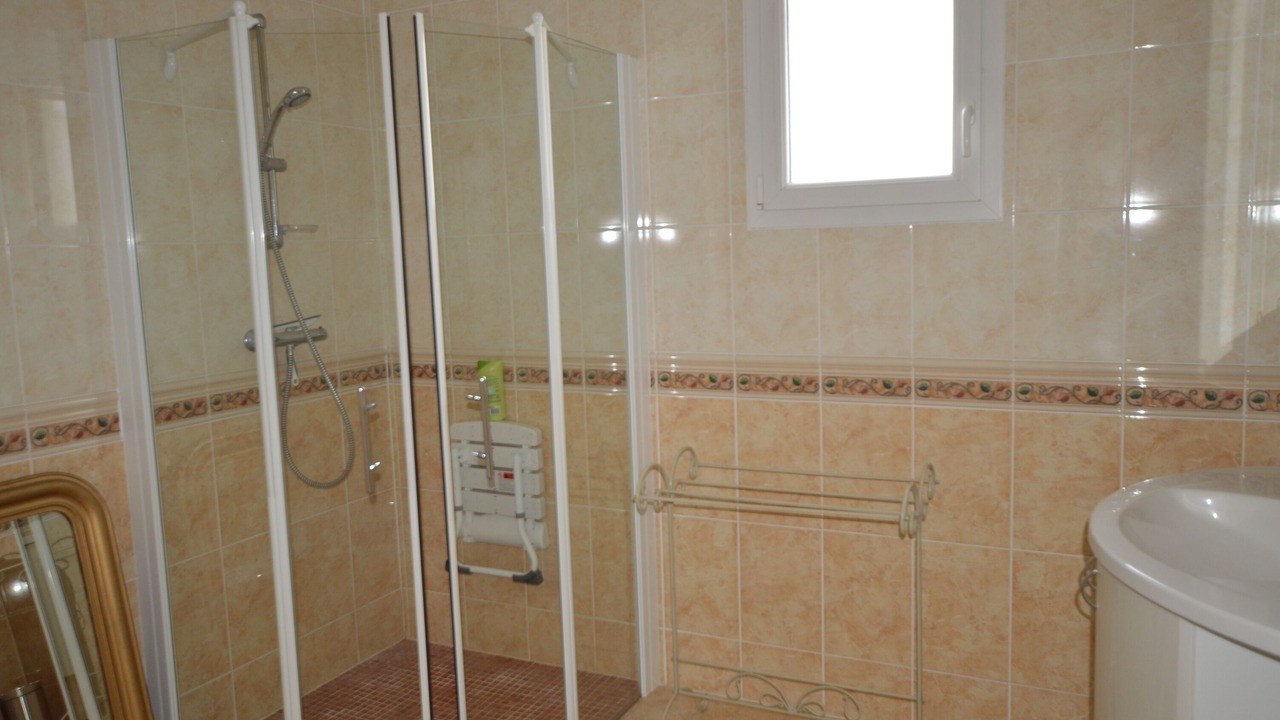 Photo of Bathroom in Marennes