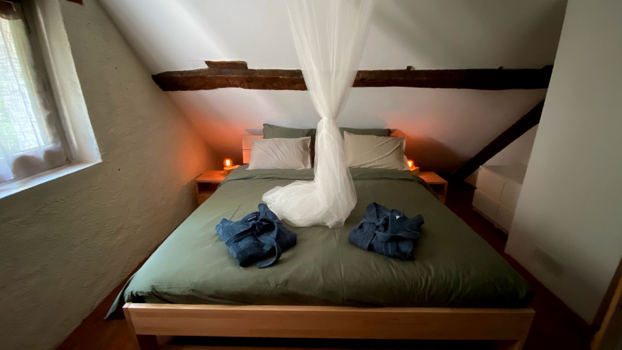 Photo of Bedroom in Brigueil-le-Chantre