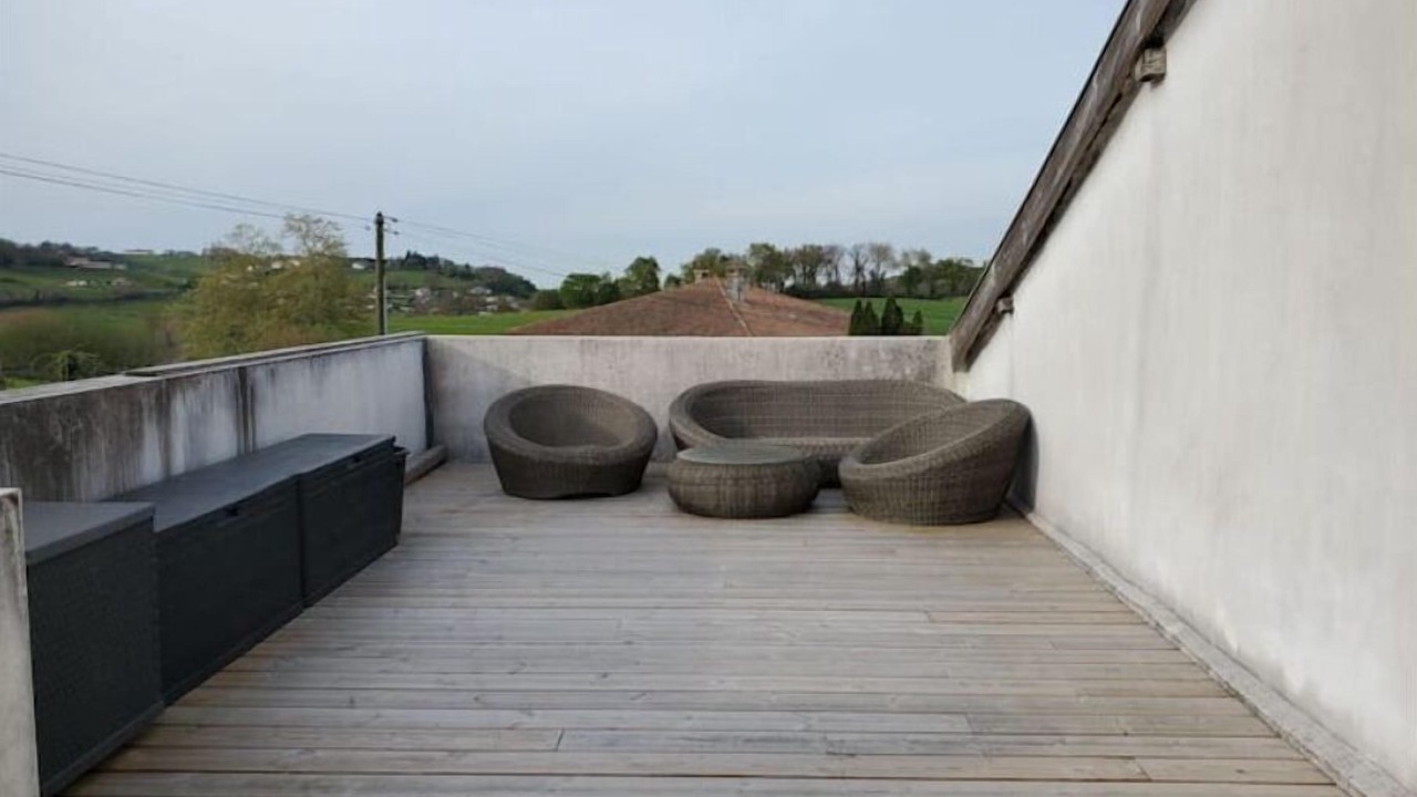 Photo of Patio Balcony in Mendionde