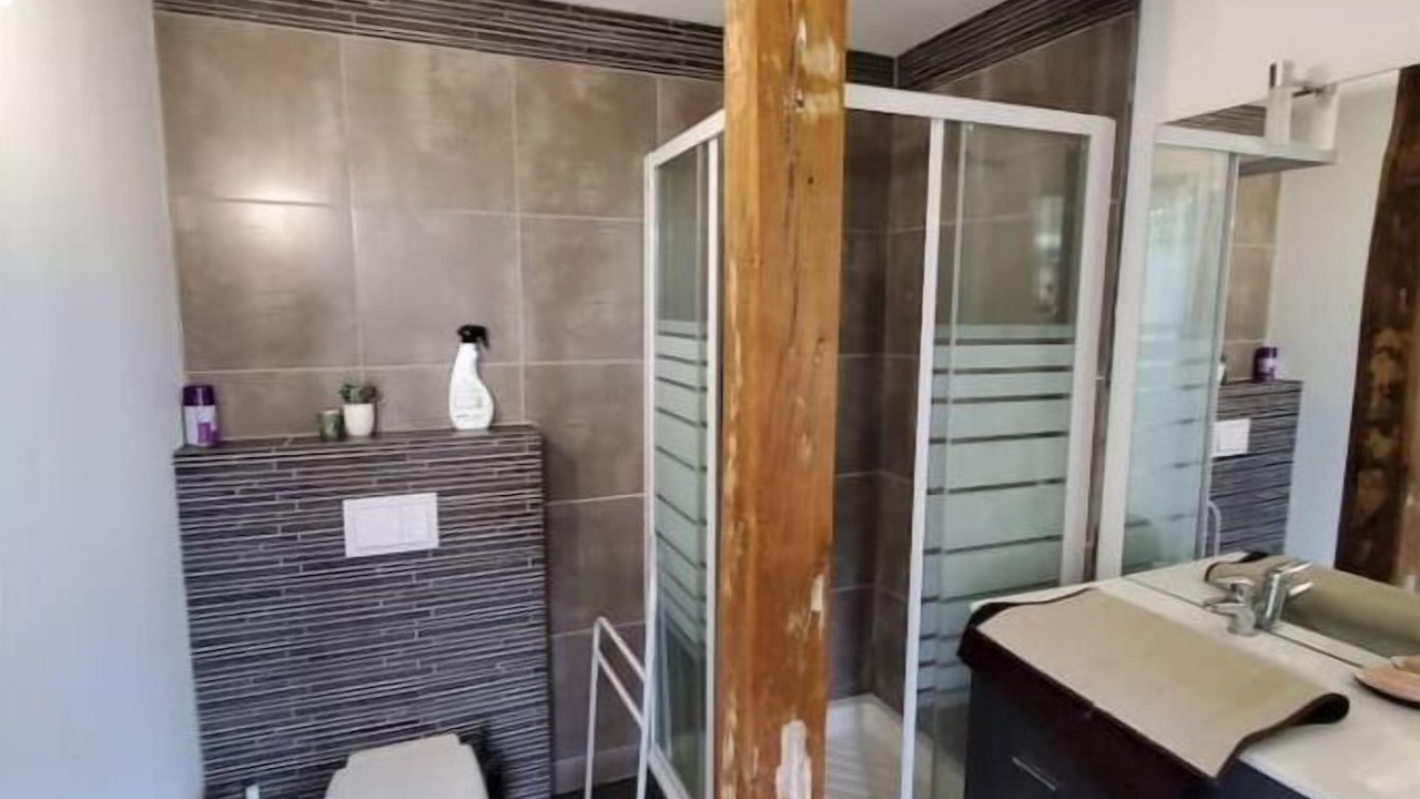 Photo of Bathroom in Mendionde