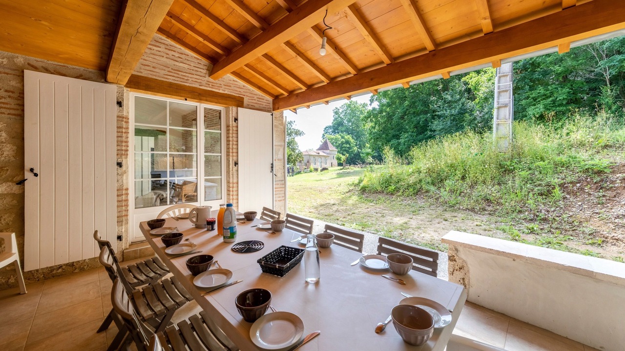 Photo of Outdoor in Sainte-Livrade-sur-Lot