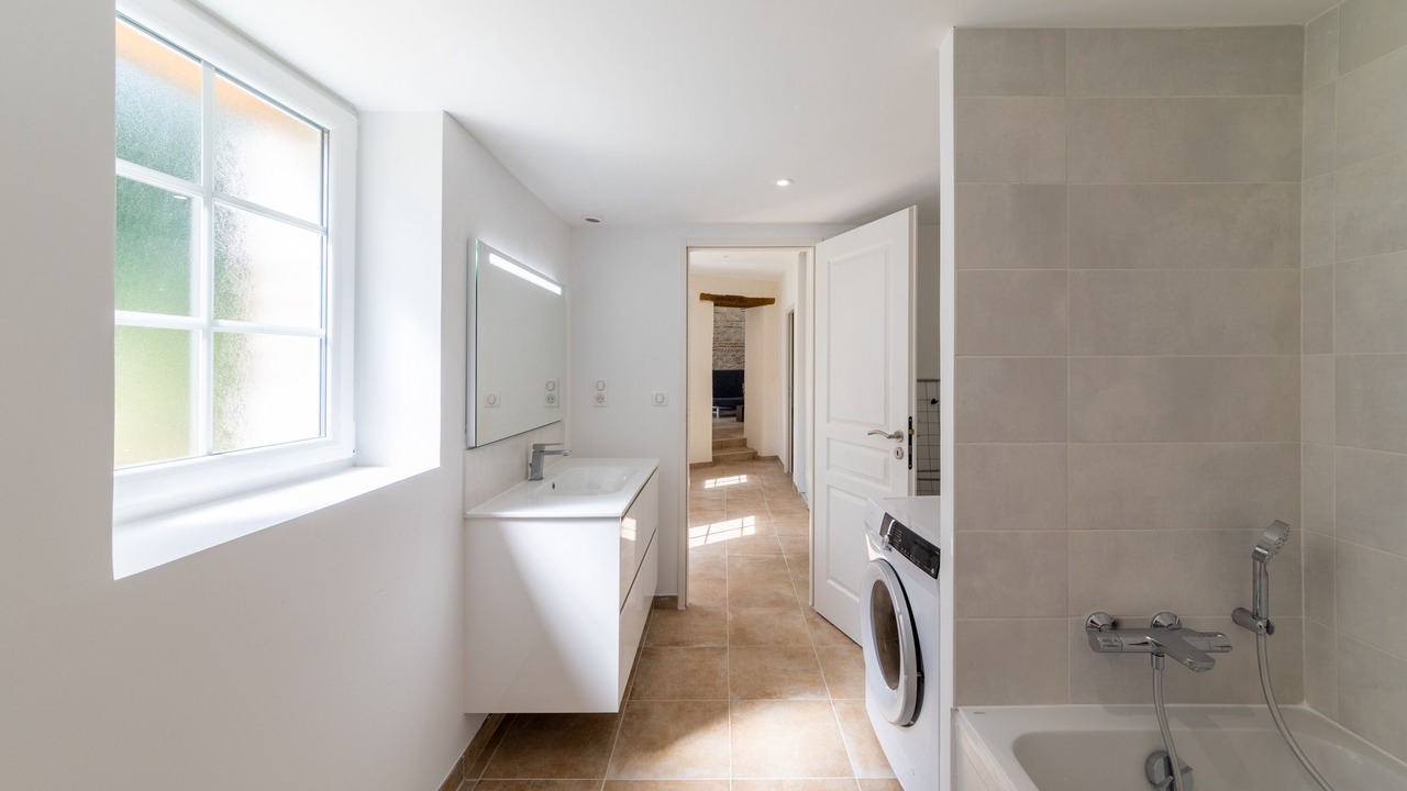Photo of Bathroom in Sainte-Livrade-sur-Lot