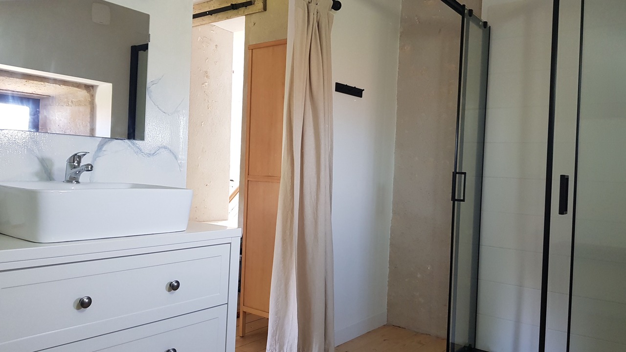 Photo of Bathroom in Saint-Just-Luzac