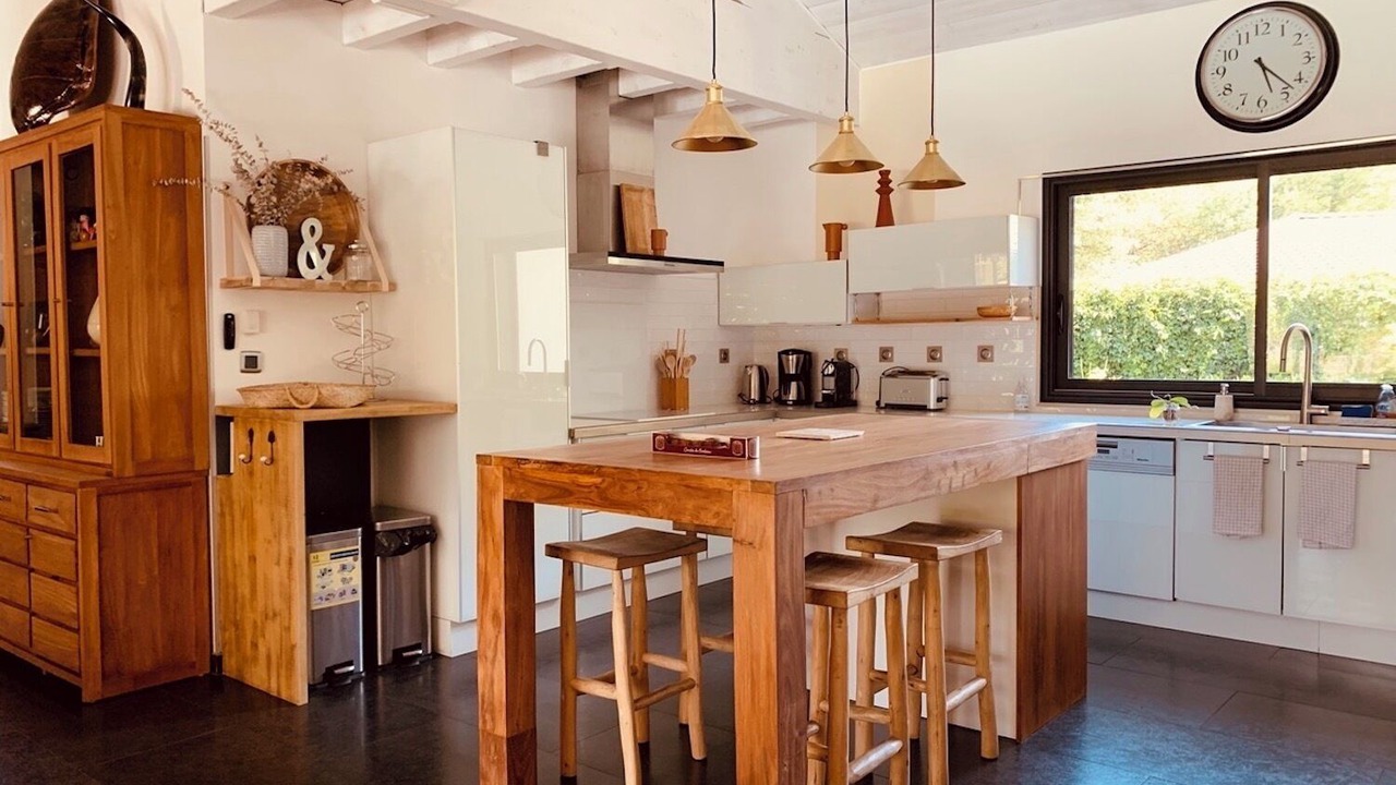 Photo of Kitchen in Mios