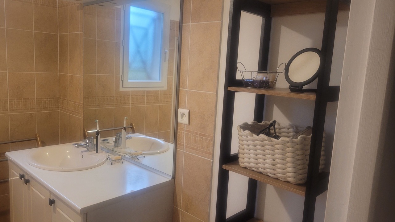 Photo of Bathroom in Saint-Martin-de-Riberac