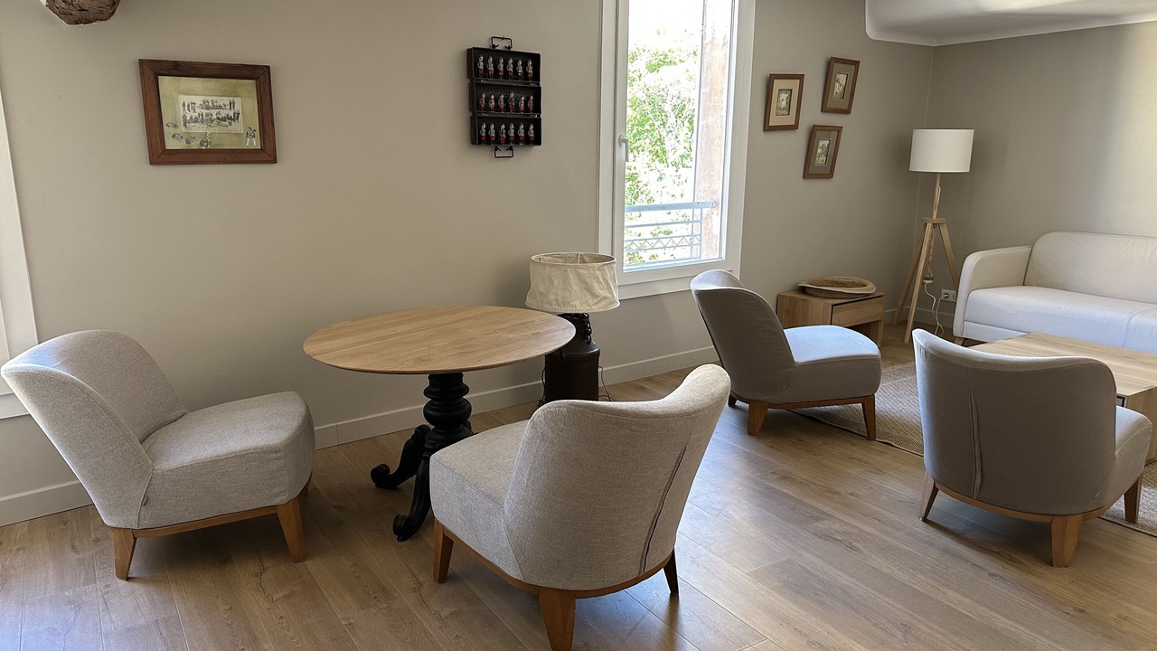 Photo of Livingroom in Mazarin Quarter