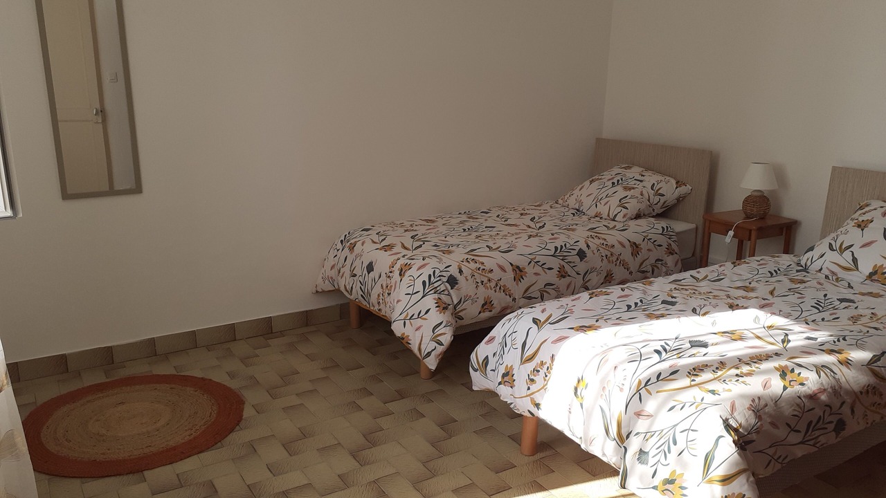 Photo of Bedroom in Laluque