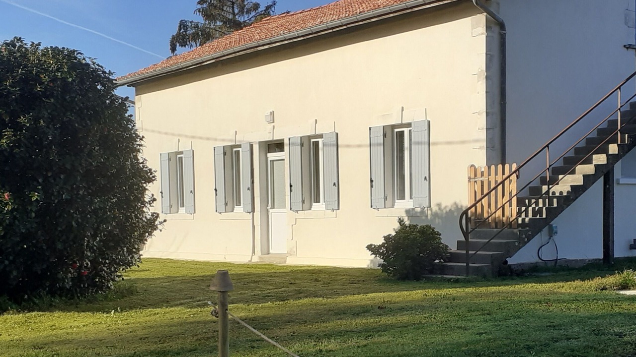 Photo of Outdoor in Laluque