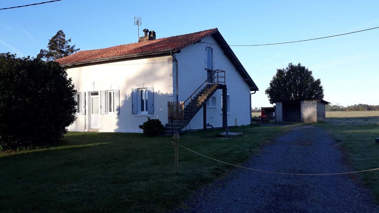 Photo of Outdoor in Laluque