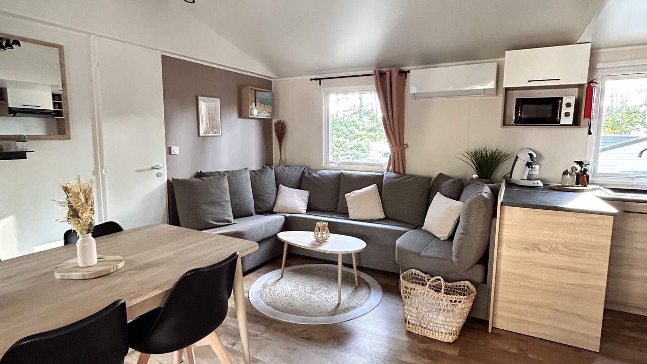 Photo of Livingroom in Claouey