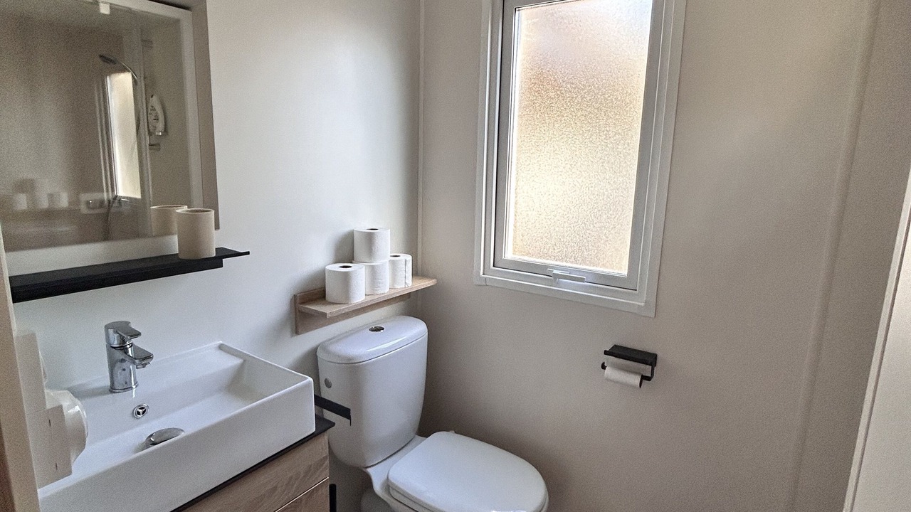 Photo of Bathroom in Claouey
