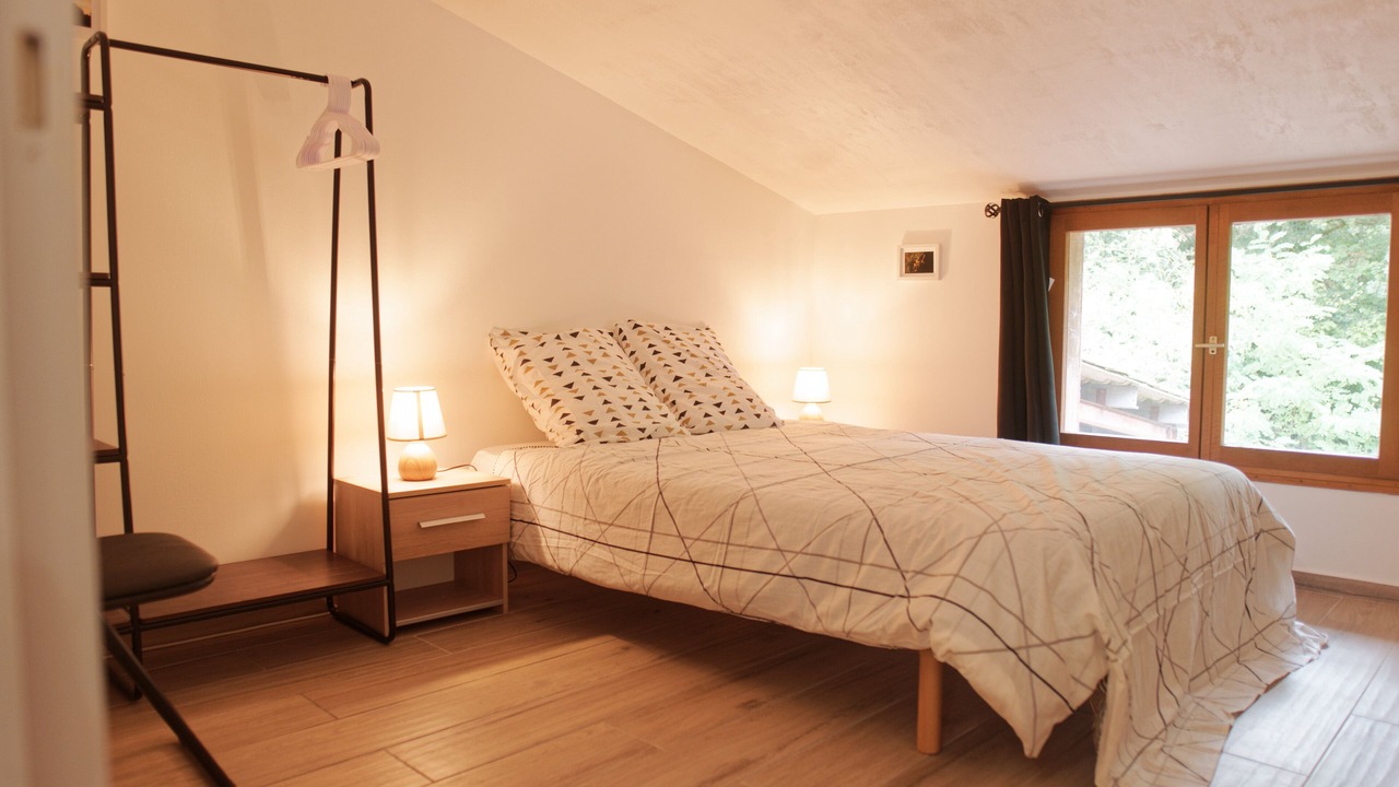 Photo of Bedroom in Pomerol