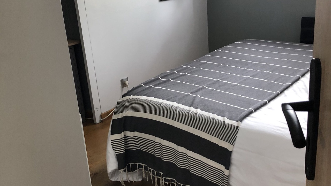 Photo of Bedroom in Begles