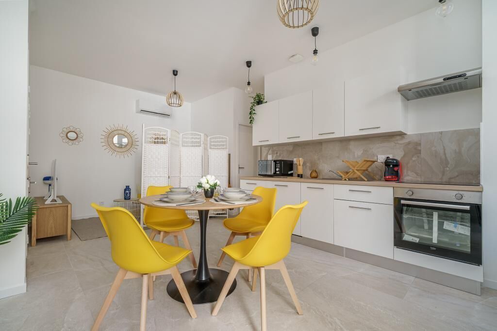 Photo of Kitchen in Perier