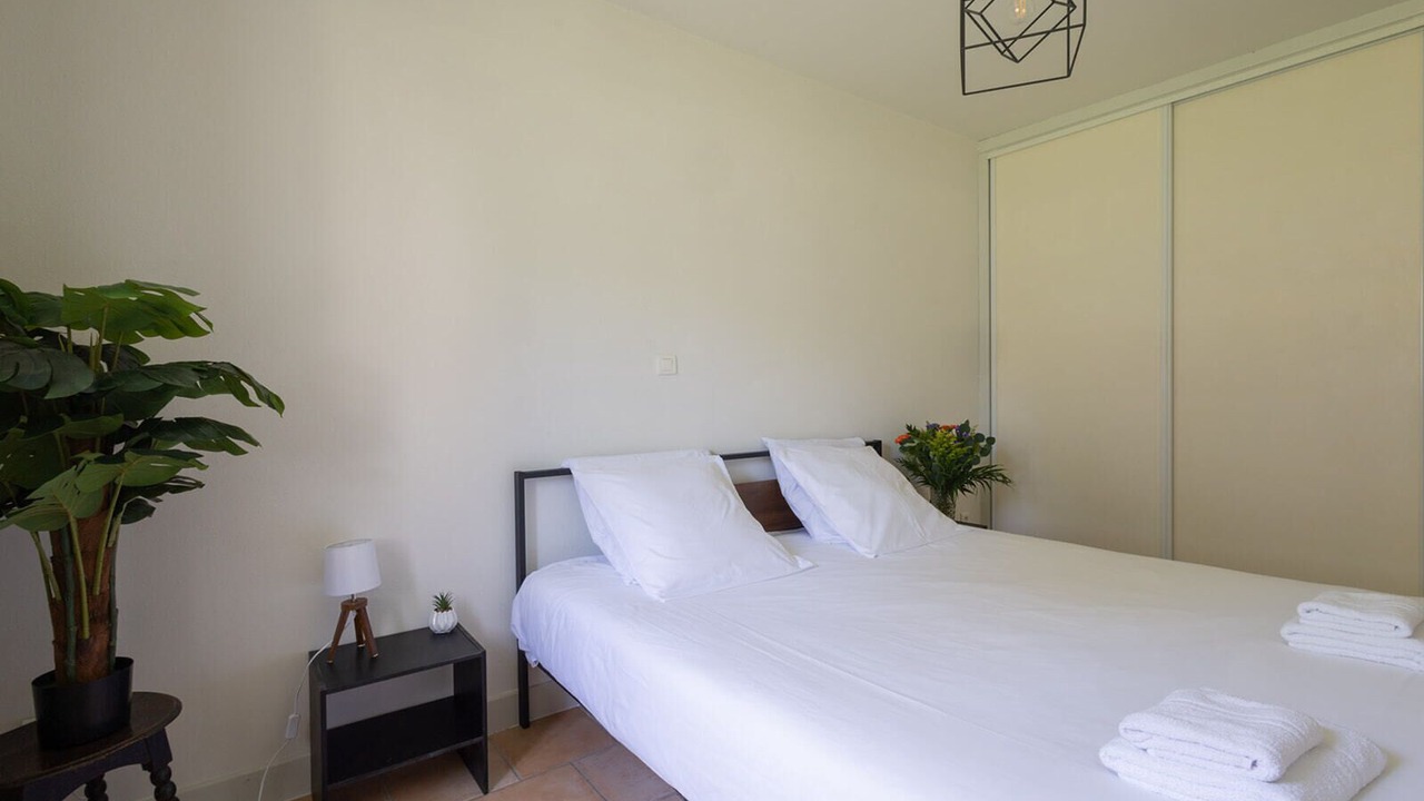 Photo of Bedroom in Nerac