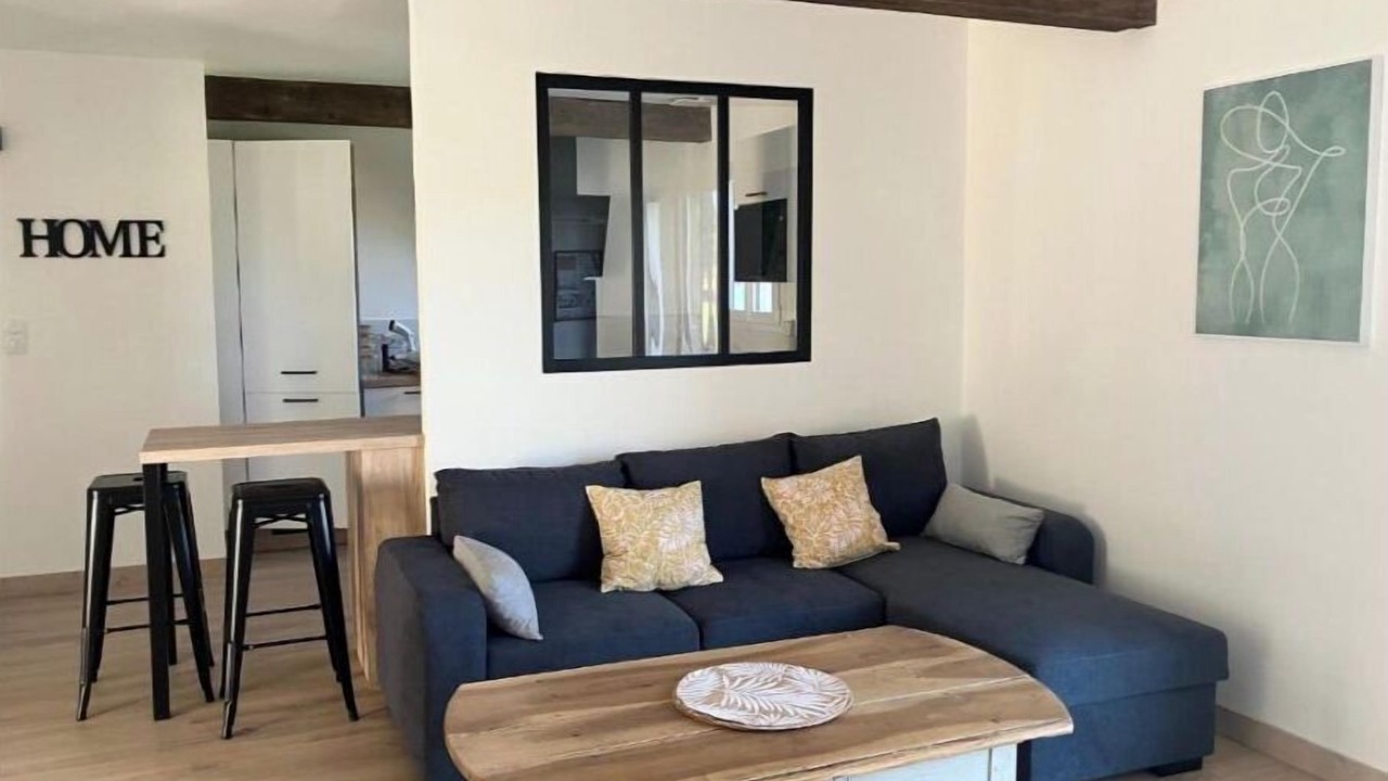Photo of Livingroom in Saint-Sulpice-de-Cognac