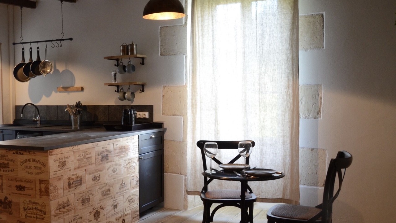 Photo of Kitchen in Coteaux du Blanzacais