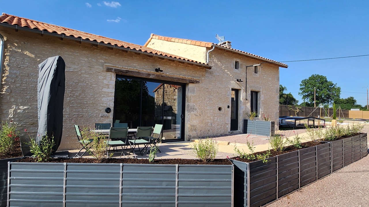 Photo of Outdoor in Savigne