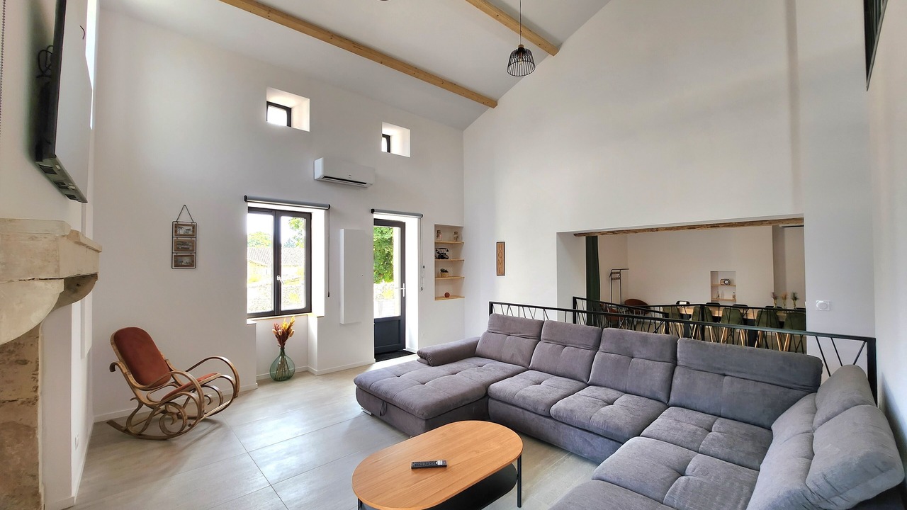 Photo of Livingroom in Savigne
