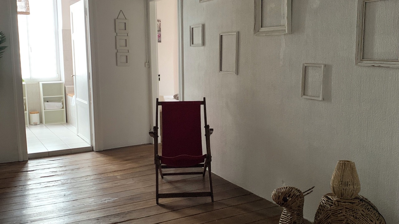 Photo of Others in Montesquieu